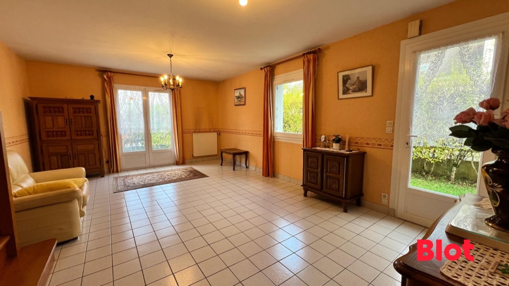 Maison 6 pièces - 108m² - BRUZ