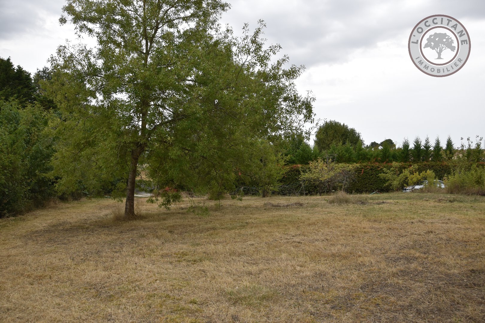 Terrain  - 819m² - L ISLE JOURDAIN