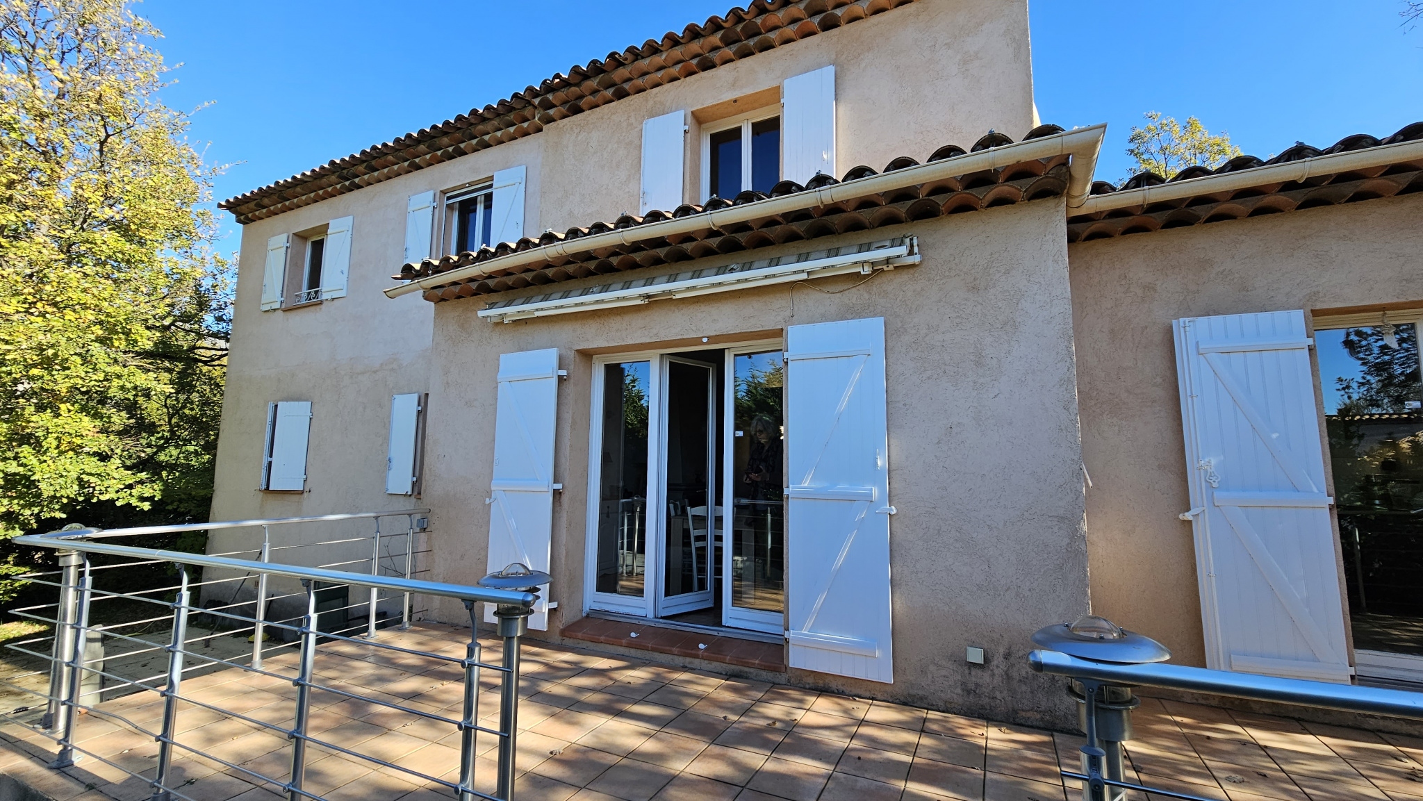 Maison 6 pièces - 180m² - ST VALLIER DE THIEY