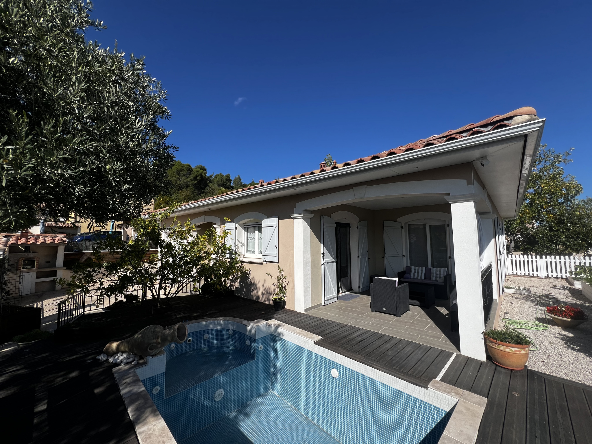 Maison 5 pièces - 111m² - CLERMONT L HERAULT