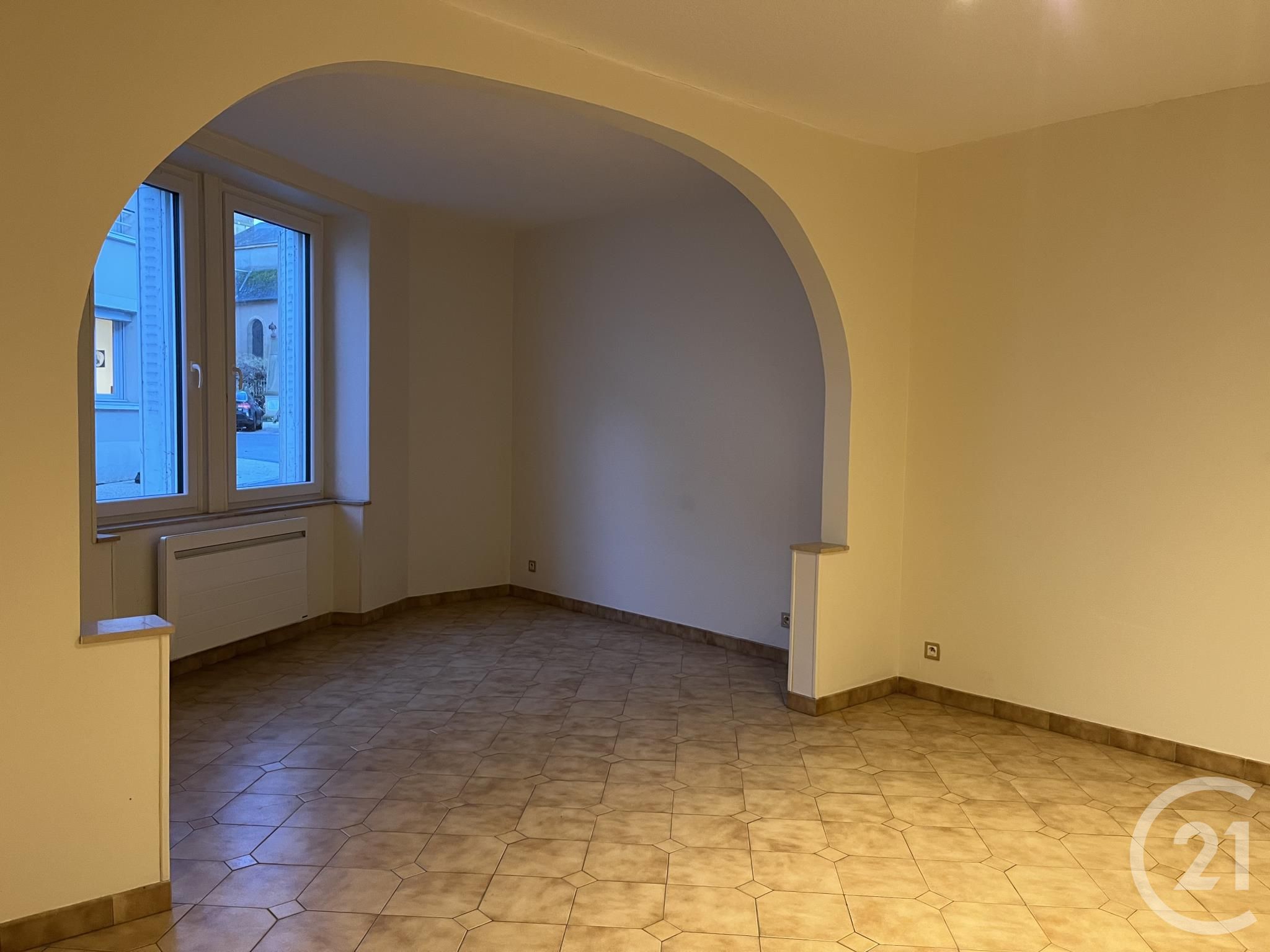 Appartement 4 pièces - 82m² - ST BENIN D AZY