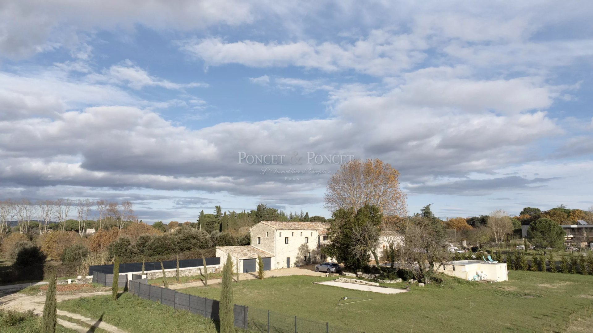 Maison 7 pièces - 197m² - UZES