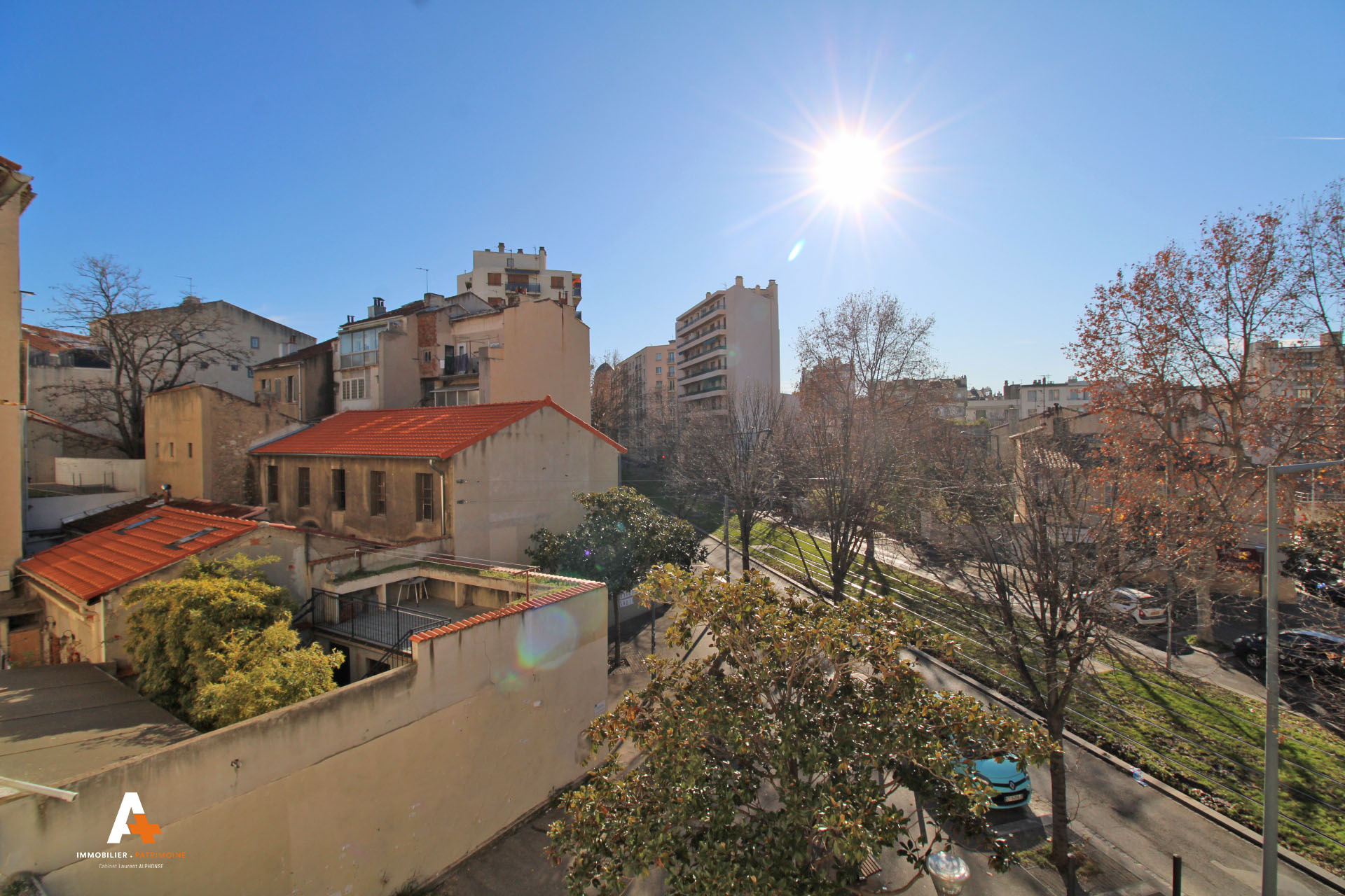 Appartement 2 pièces - 31m² - MARSEILLE  - 4ème