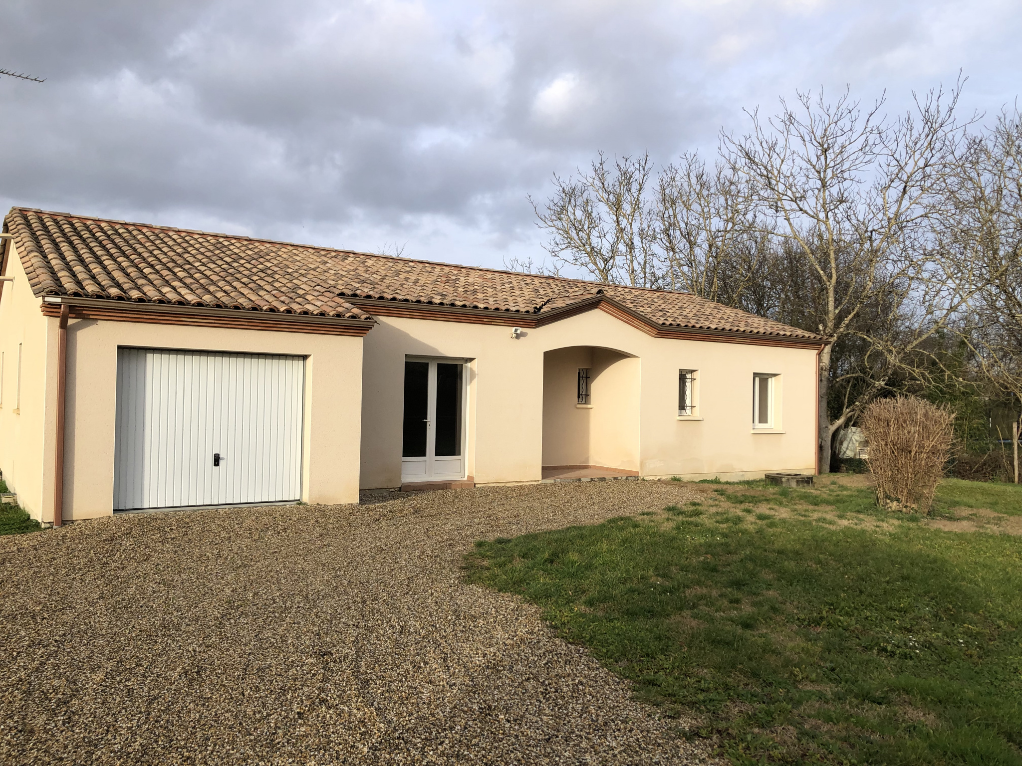 Maison 4 pièces - 90m² - LA SAUVETAT DU DROPT