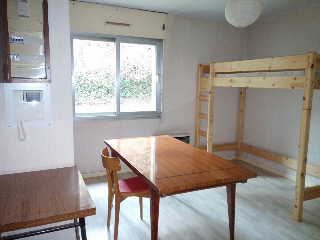 Appartement 1 pièce - 18m² - NANCY