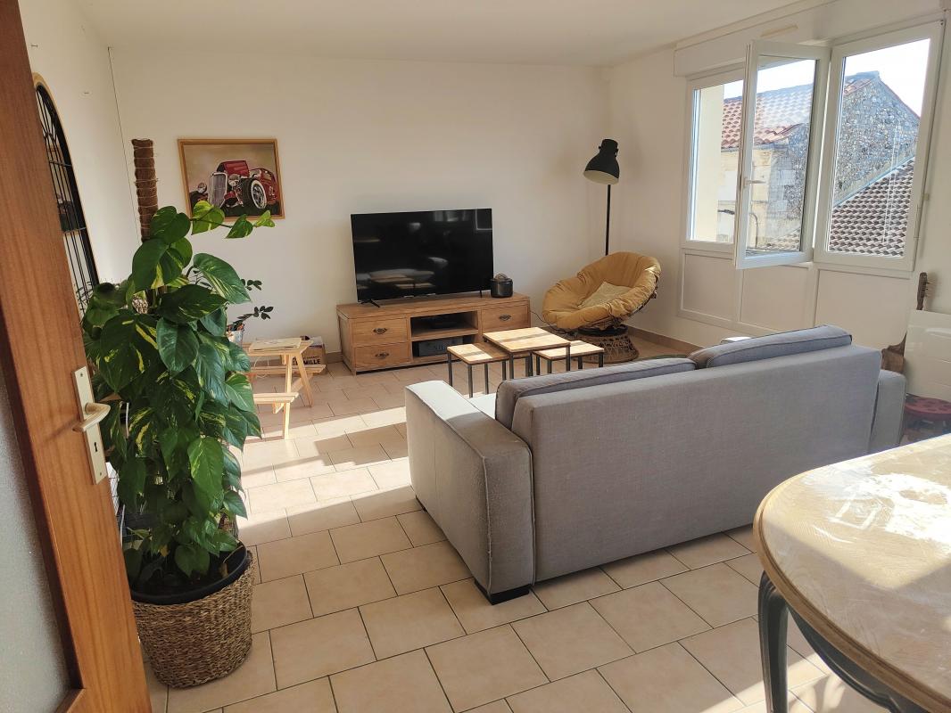 Appartement 2 pièces - 81m² - LA TREMBLADE