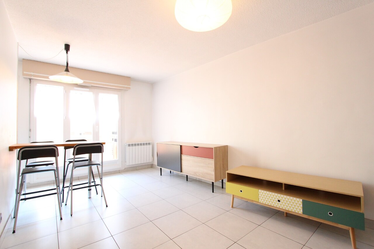 Appartement 2 pièces - 37m² - GRENOBLE