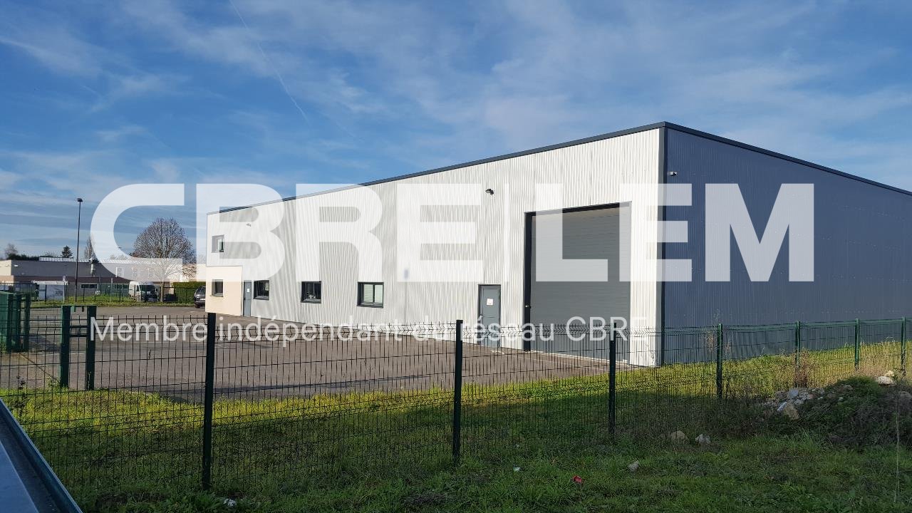 Local industriel  - 843m² - GISORS