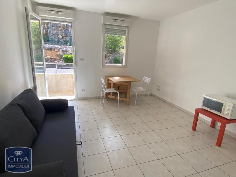 Appartement 1 pièce - 26m² - CHAMPCEVINEL