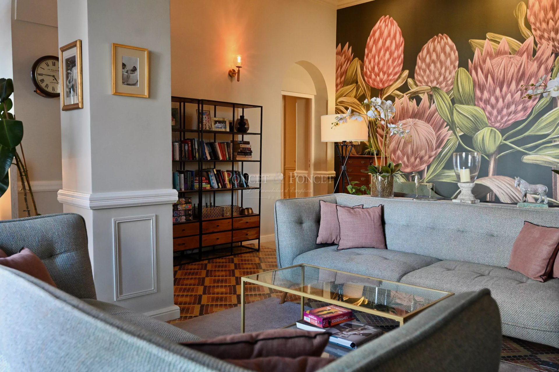 Maison 17 pièces - 630m² - PEZENAS