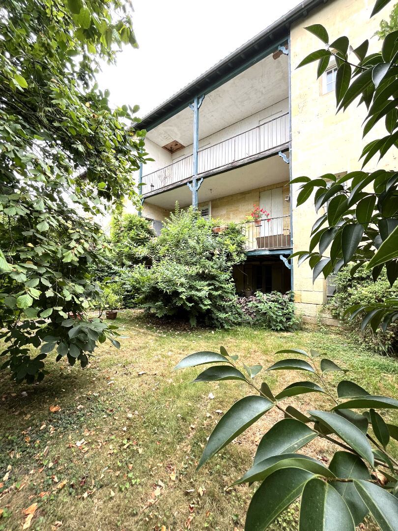 Maison 7 pièces - 180m²