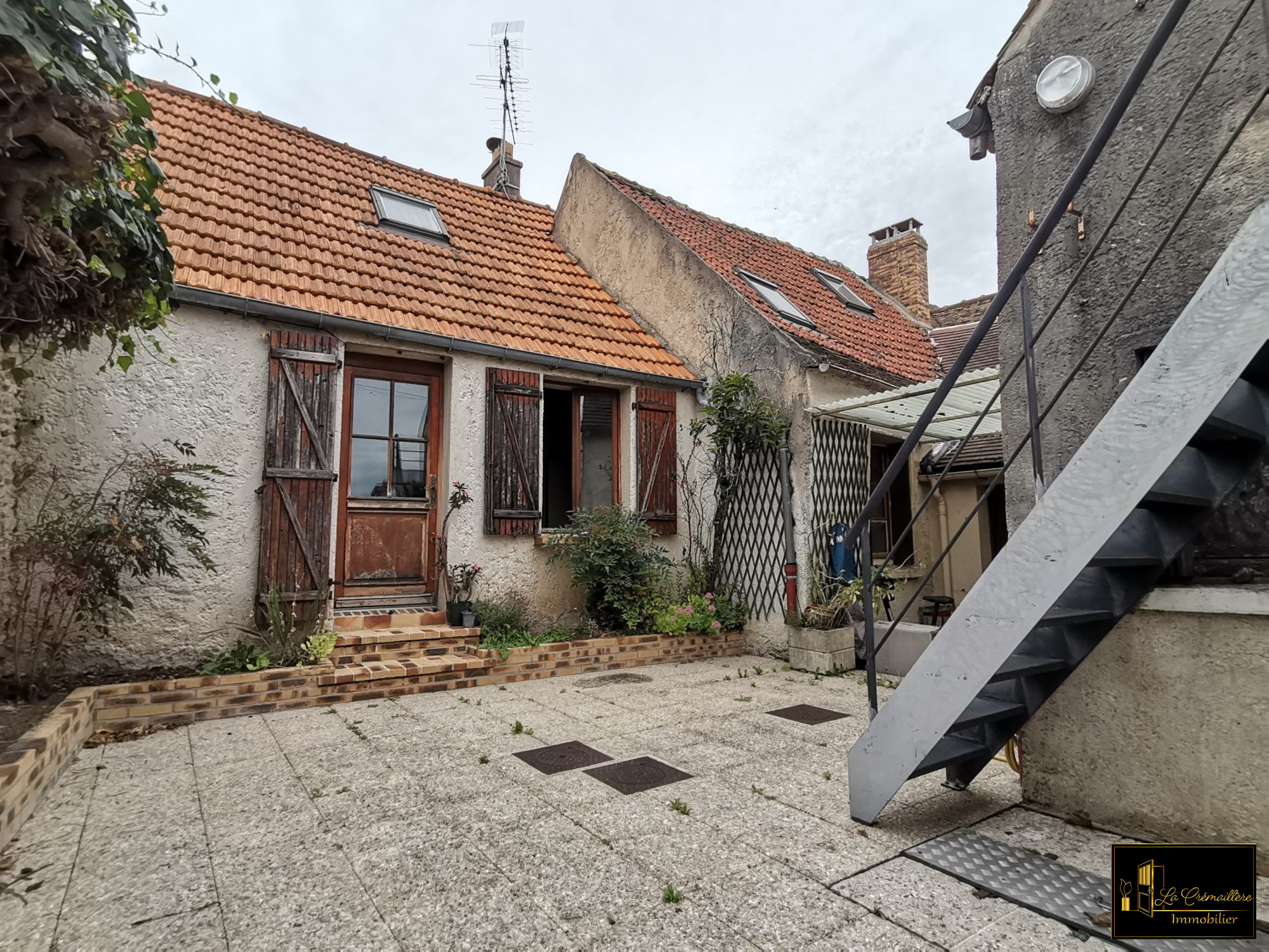 Maison 5 pièces - 79m² - ST ARNOULT EN YVELINES