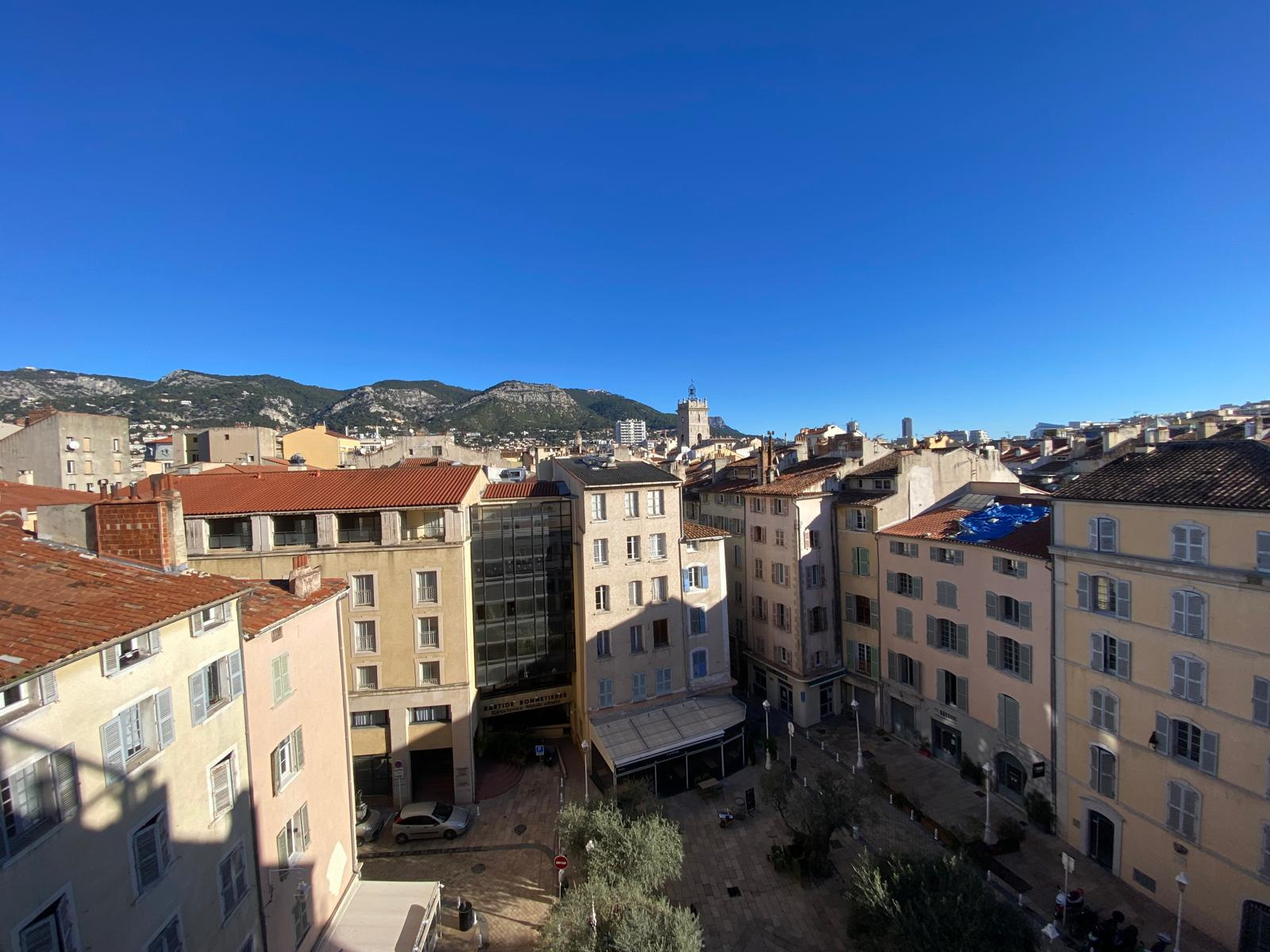 Appartement 1 pièce - 34m² - TOULON