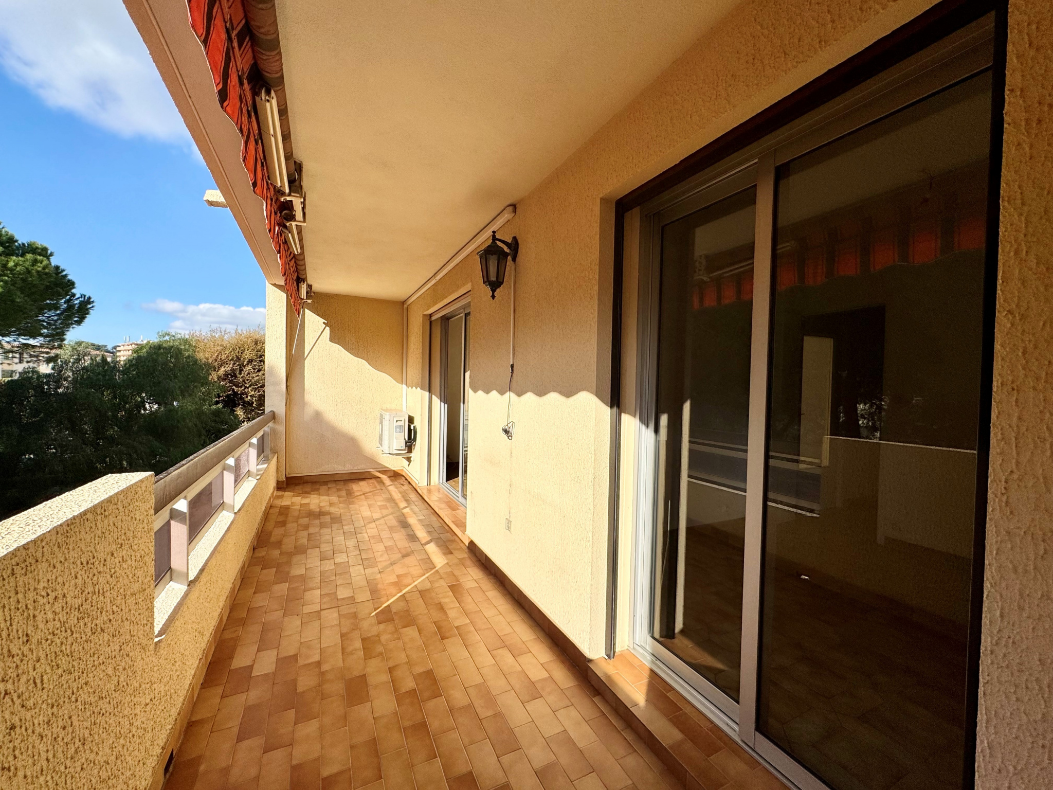 Appartement 2 pièces - 34m² - SANARY SUR MER