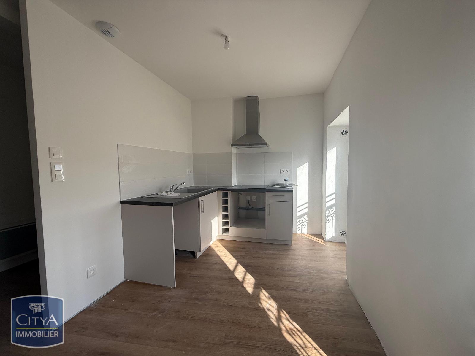 Appartement 2 pièces - 53m² - CLERMONT L HERAULT