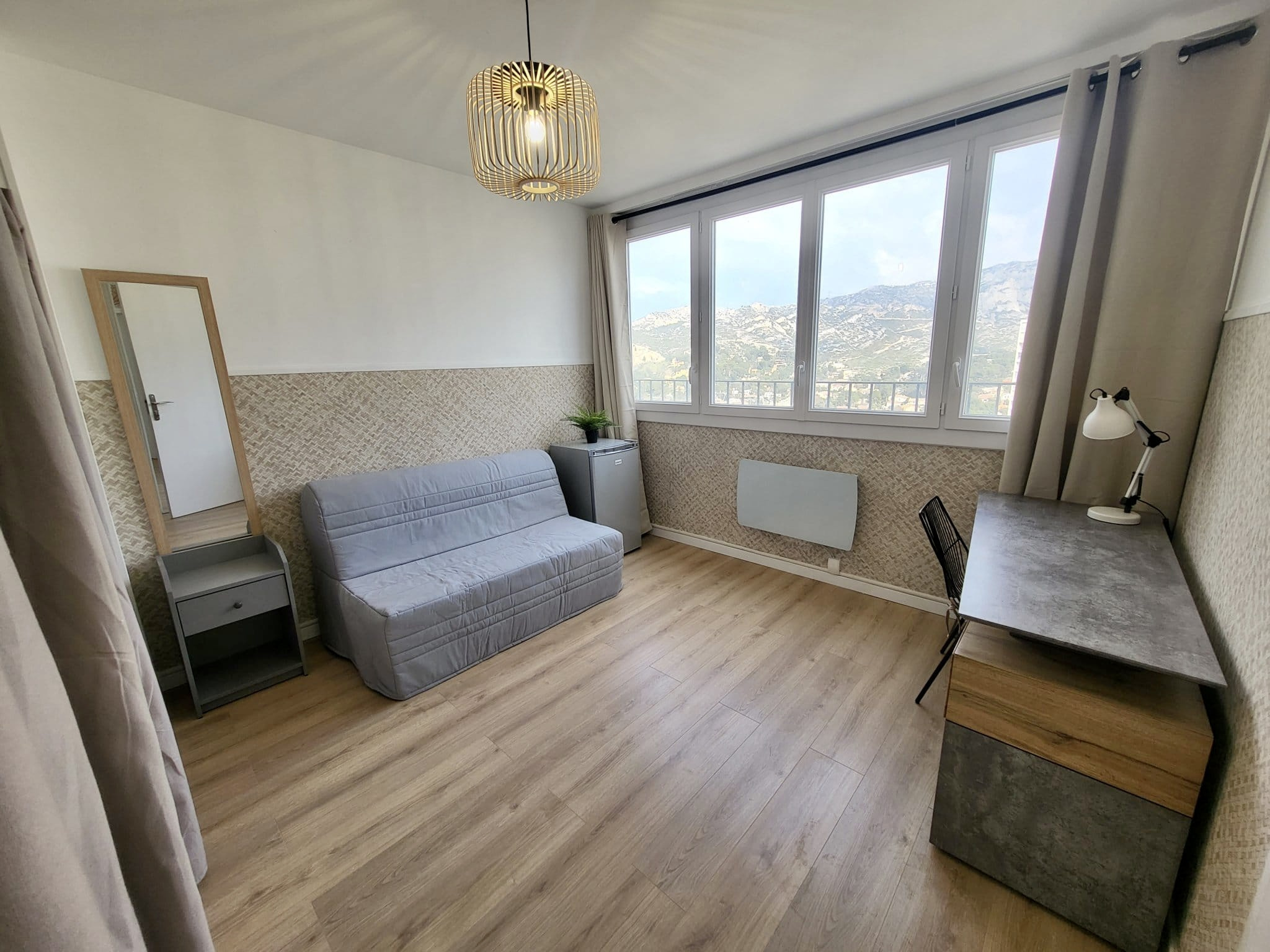 Appartement 5 pièces - 94m² - MARSEILLE  - 9ème