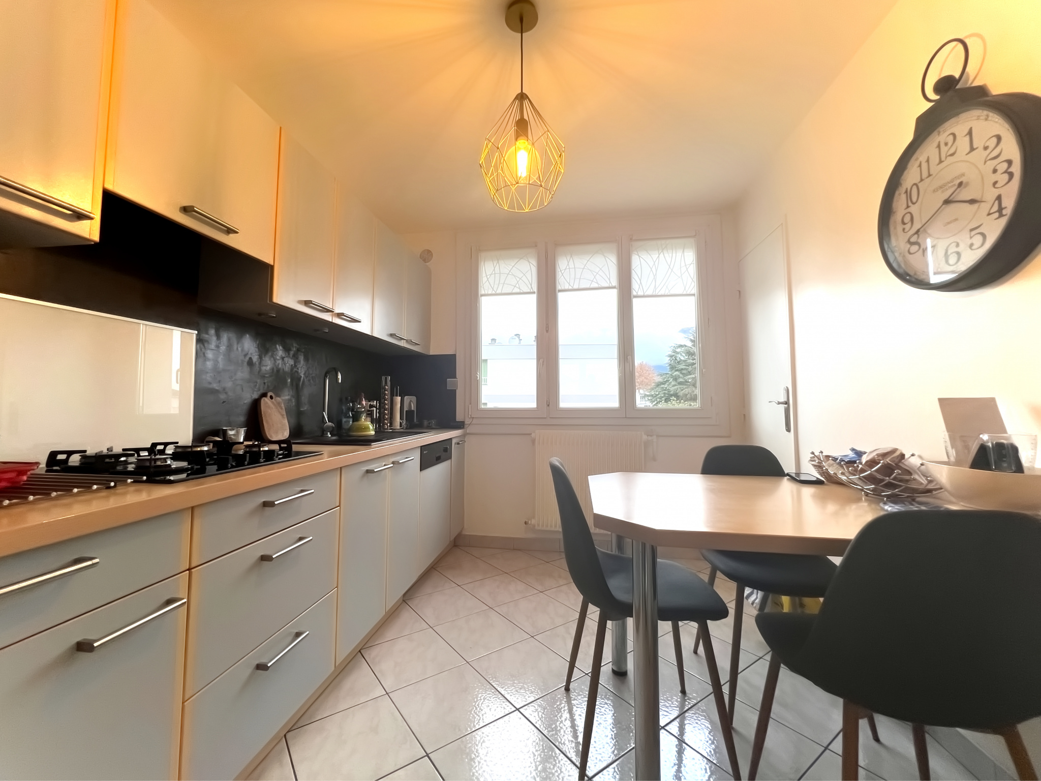 Appartement 5 pièces - 90m² - GRENOBLE