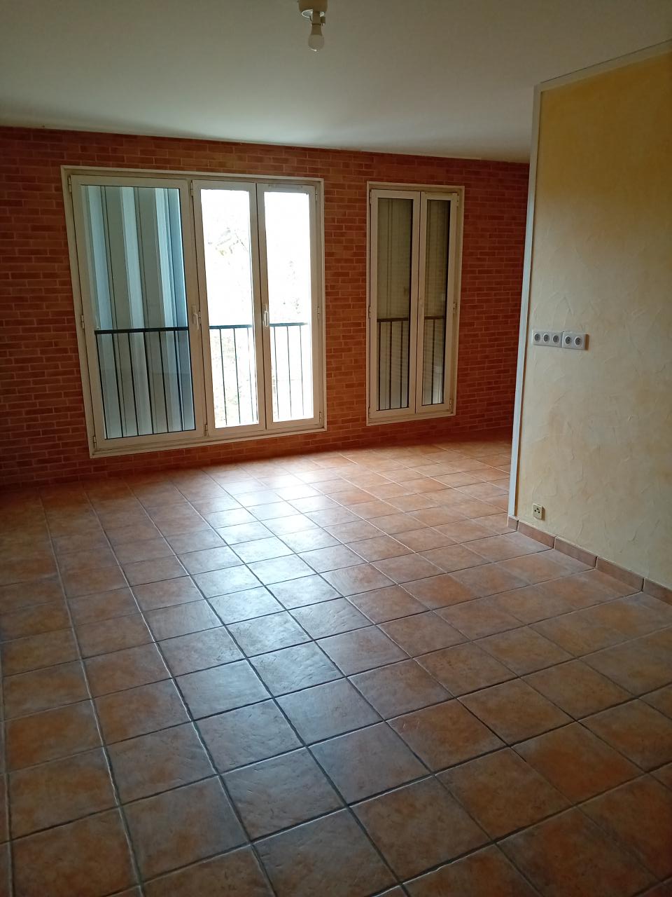 Appartement 2 pièces - 63m² - LA ROCHETTE