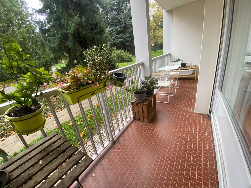 Appartement 5 pièces - 81m² - STE FOY LES LYON