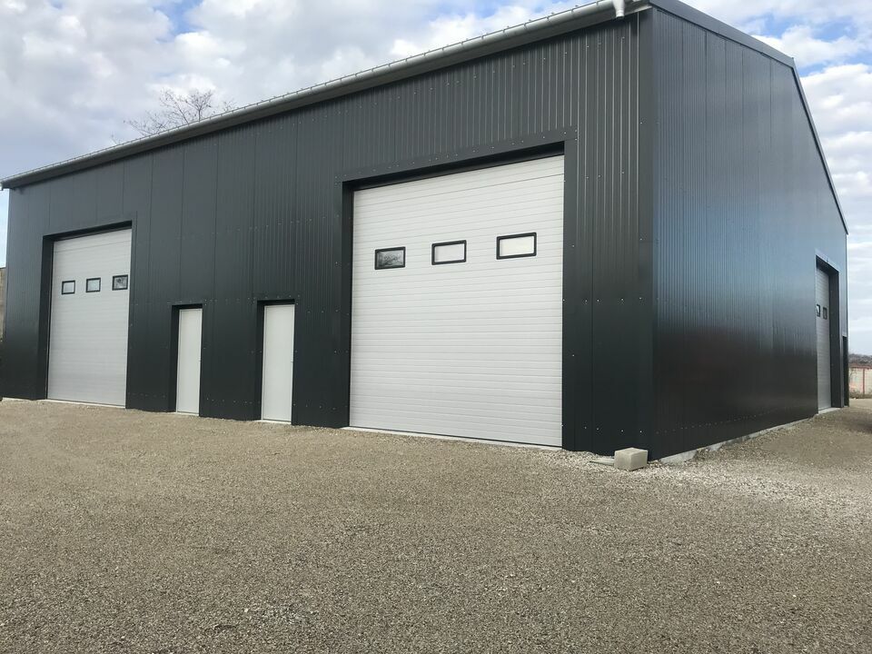 Local industriel  - 300m² - LORIOL SUR DROME