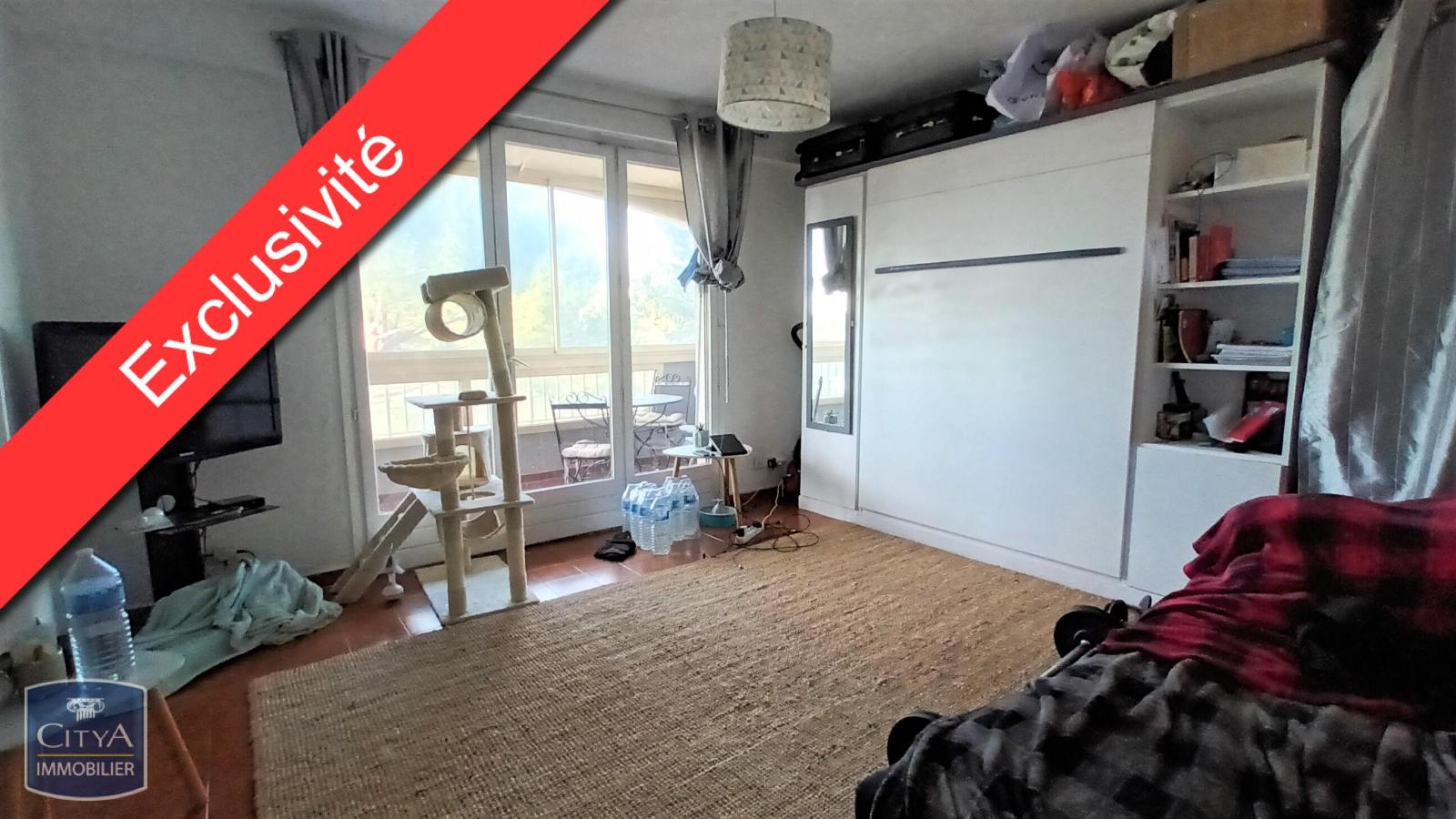 Appartement 1 pièce - 27m² - FREJUS