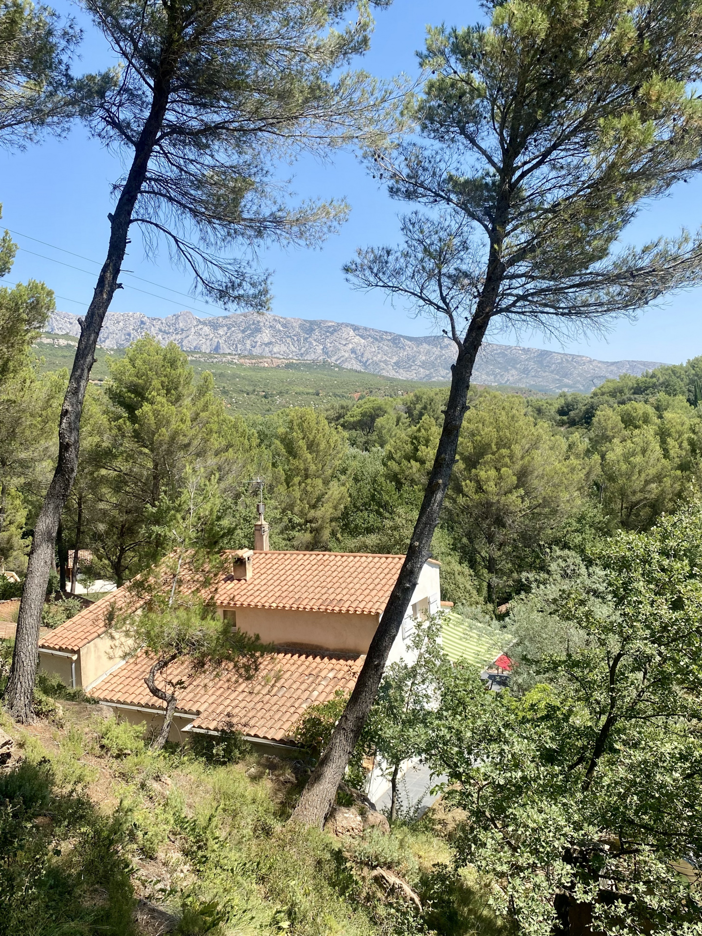 Maison 9 pièces - 198m² - ROUSSET