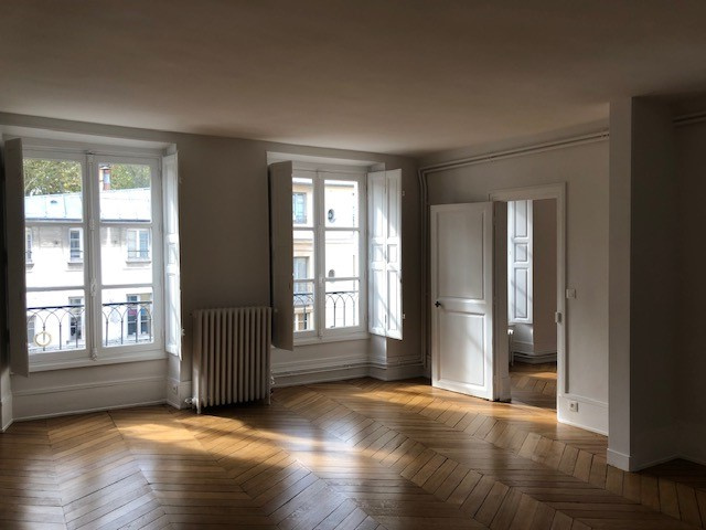 Appartement 5 pièces - 120m² - VERSAILLES