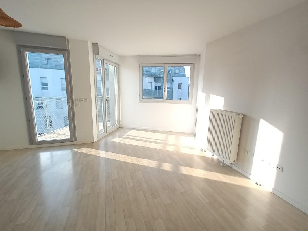 Appartement 2 pièces - 43m² - L HAY LES ROSES