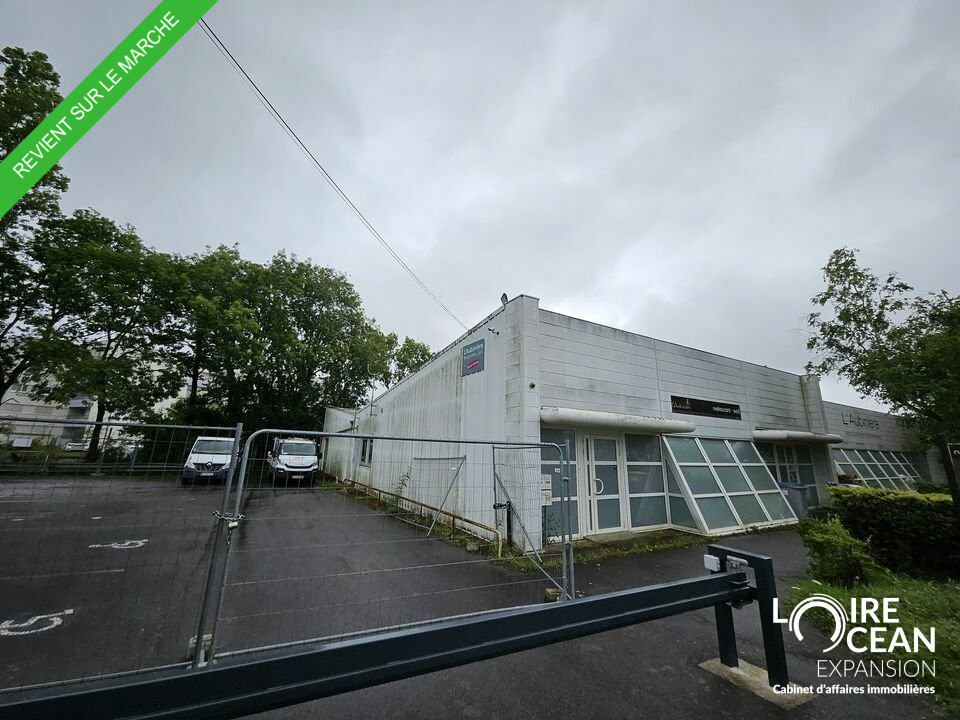 Local industriel  - 850m² - NANTES