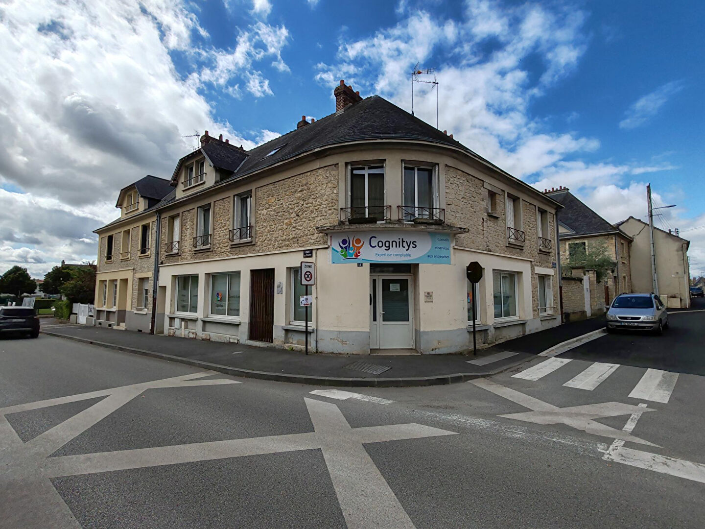 Local Professionnel  - 124m²