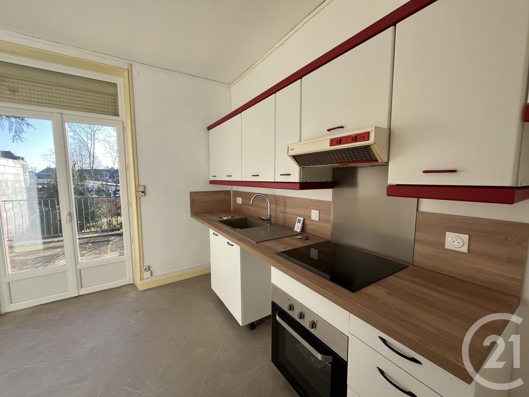 Maison 3 pièces - 65m² - CHATEAUROUX