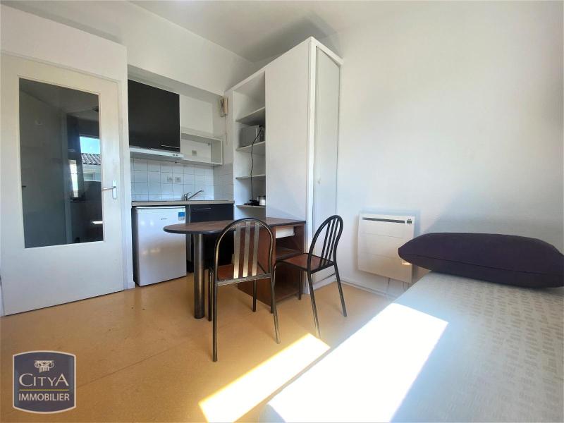 Appartement 1 pièce - 18m² - AVIGNON