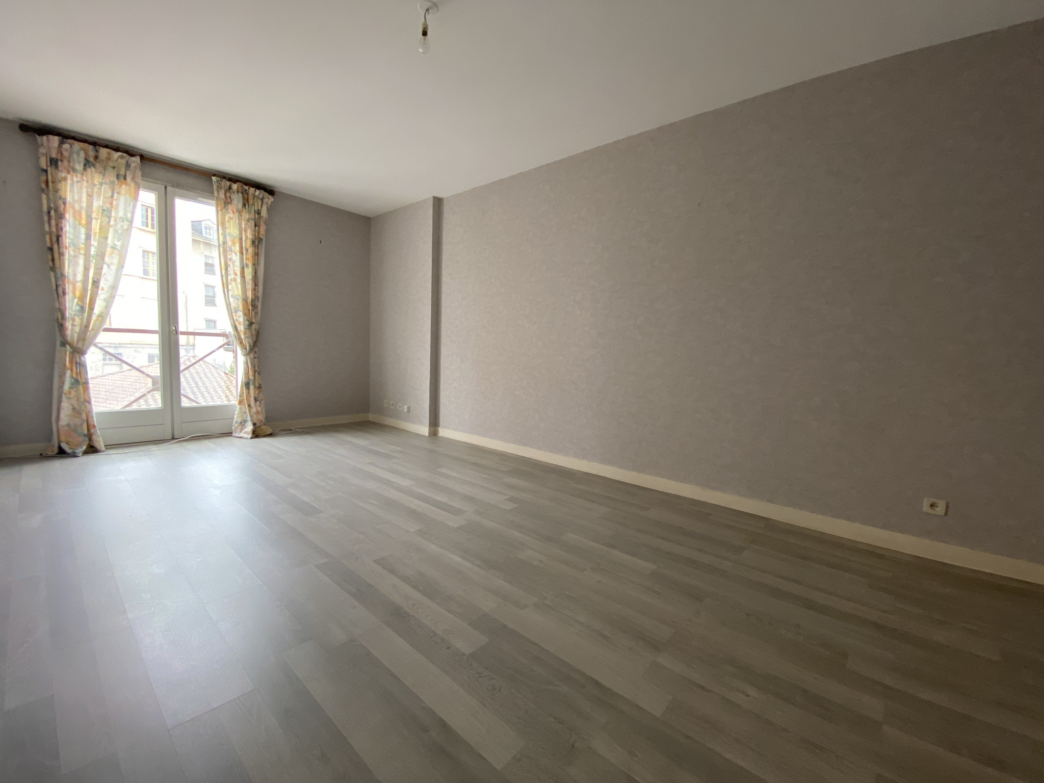 Appartement 2 pièces - 40m² - LIMOGES