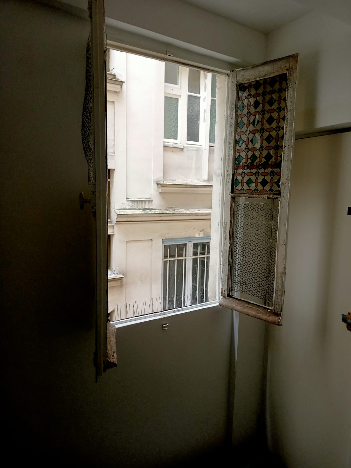 Appartement 1 pièce - 4m² - PARIS  - 4ème