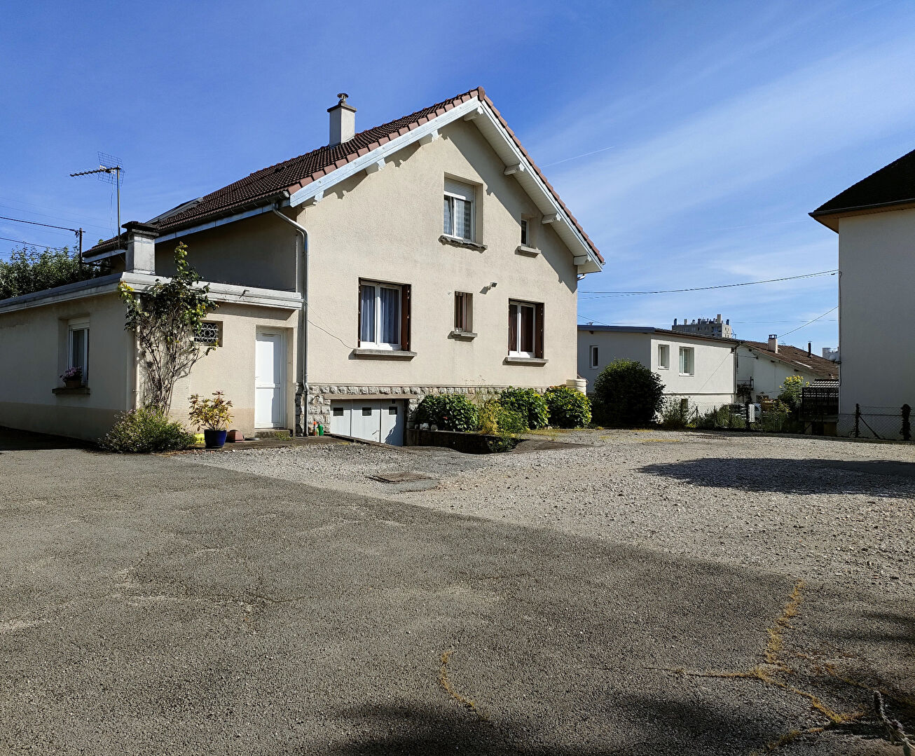 Maison 9 pièces - 155m² - BESANCON