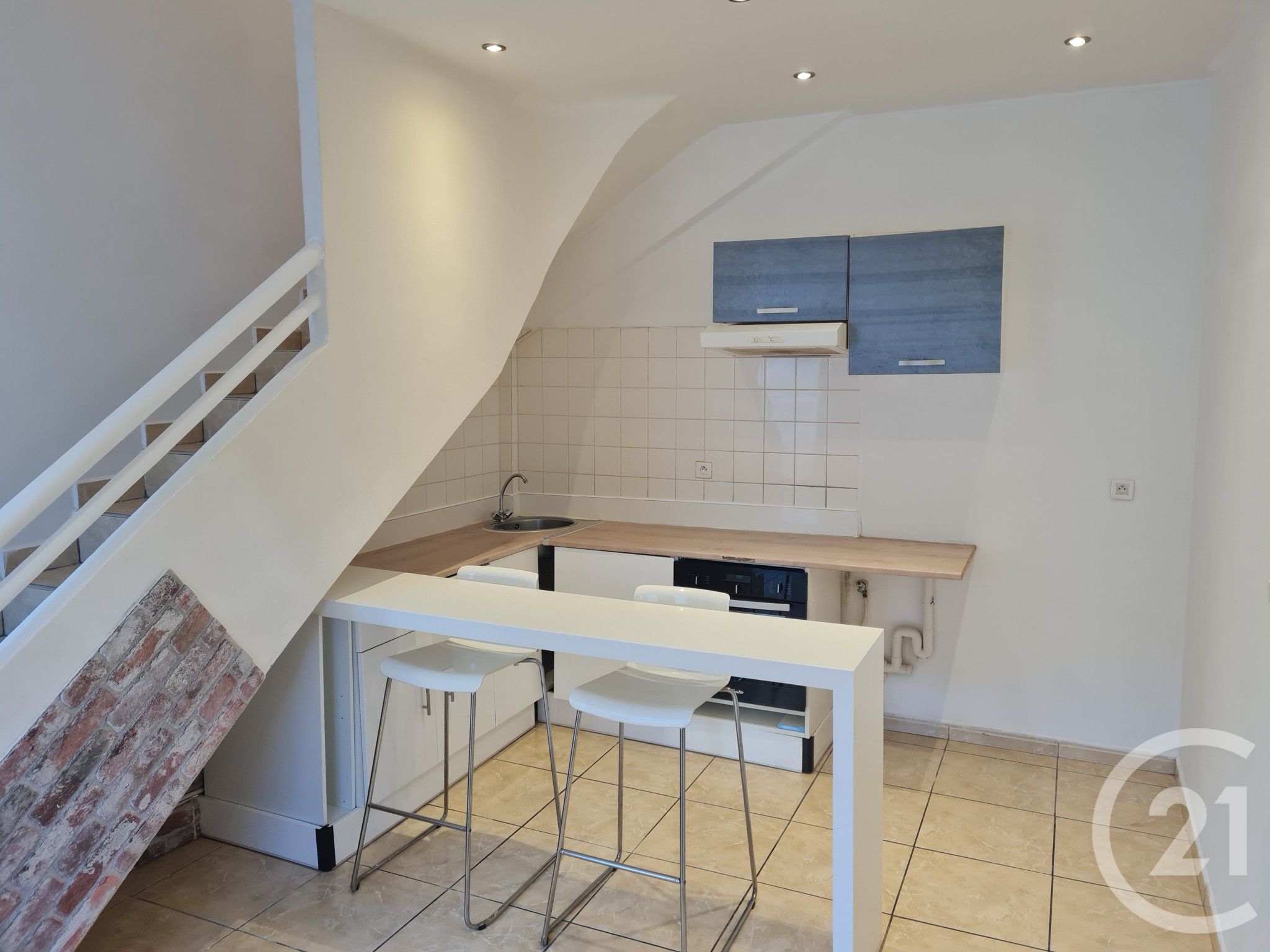 Maison 2 pièces - 27m² - MARIGNANE