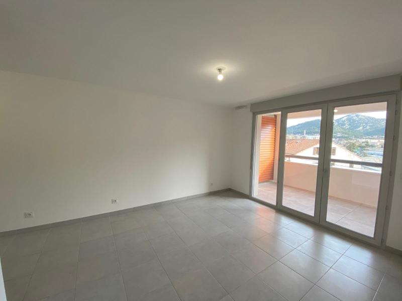 Appartement 2 pièces - 41m² - MARSEILLE  - 11ème