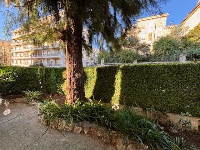 Appartement 3 pièces - 61m² - NICE