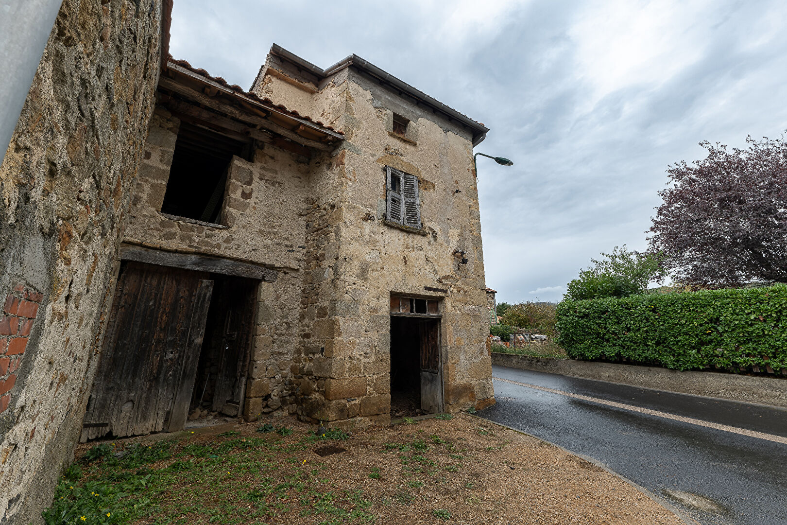 Parking  - YRONDE ET BURON