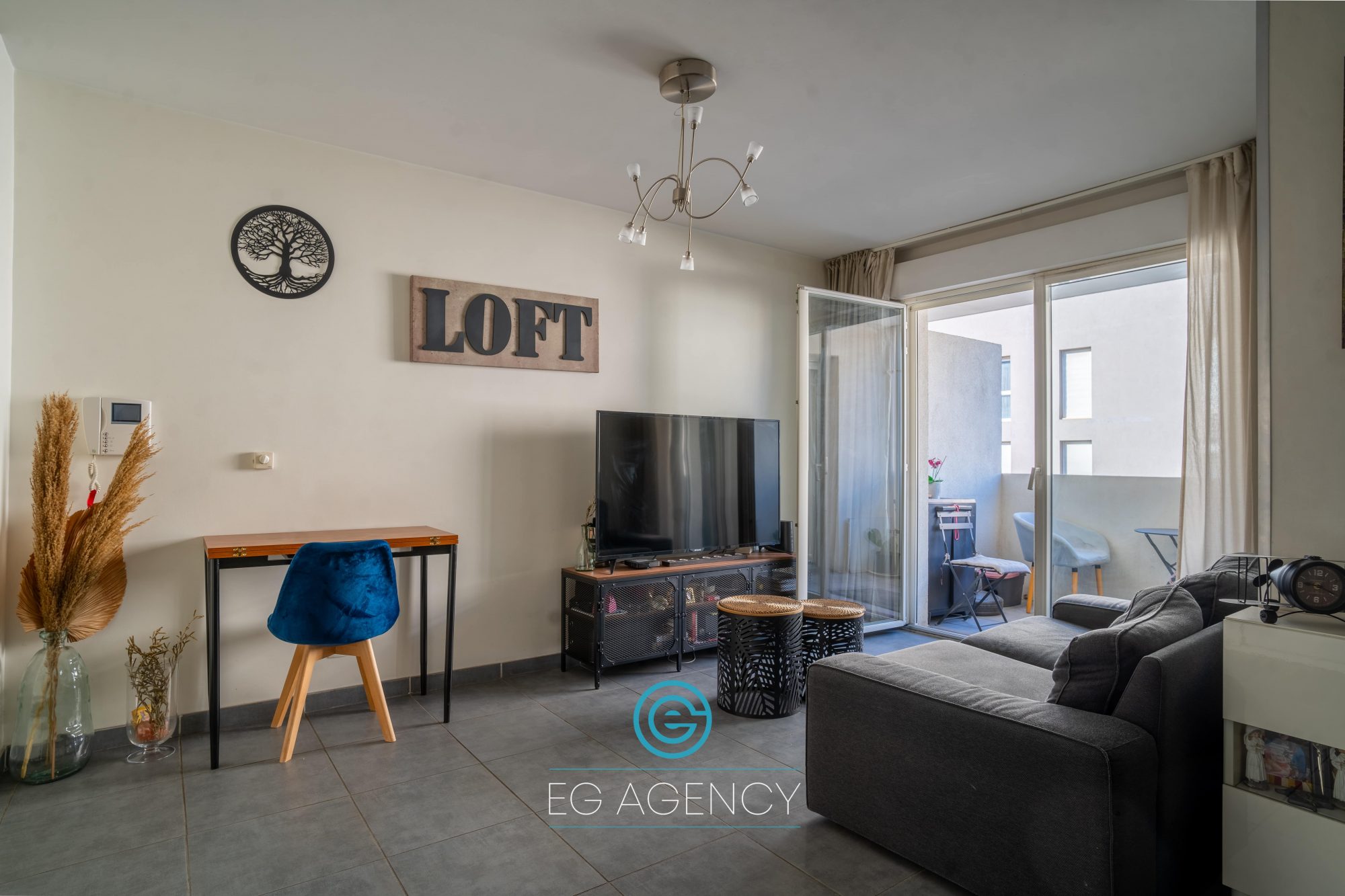 Appartement 3 pièces - 53m² - MARSEILLE  - 10ème