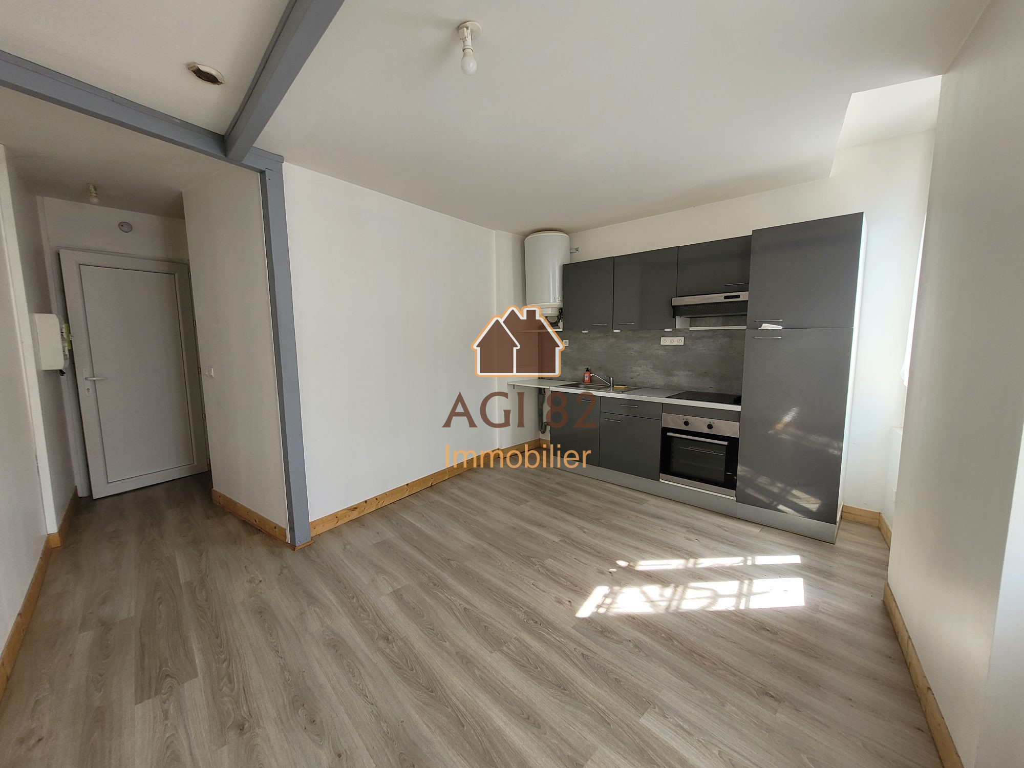 Appartement 2 pièces - 28m² - CASTELSARRASIN