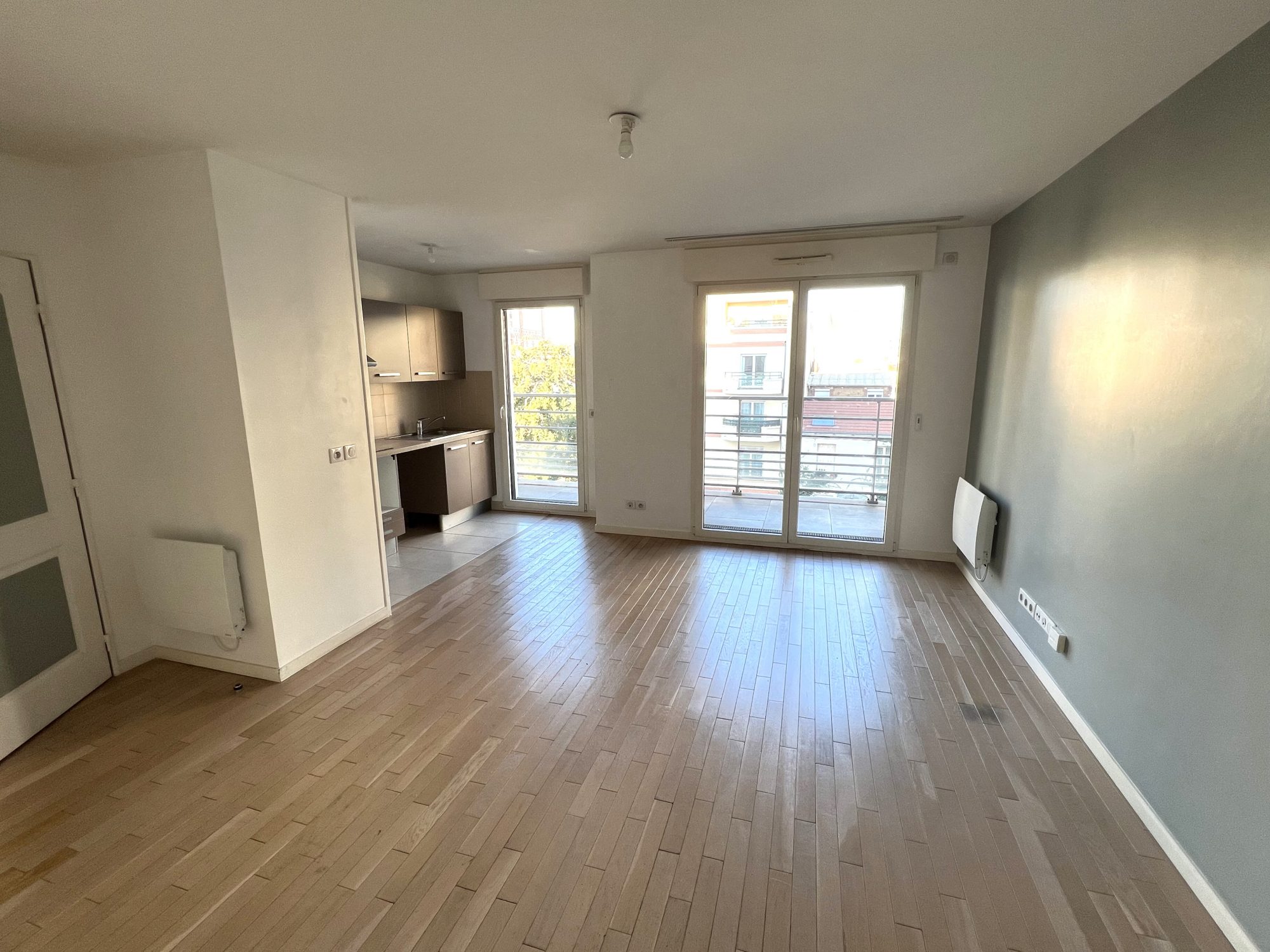 Appartement 2 pièces - 45m² - COURBEVOIE