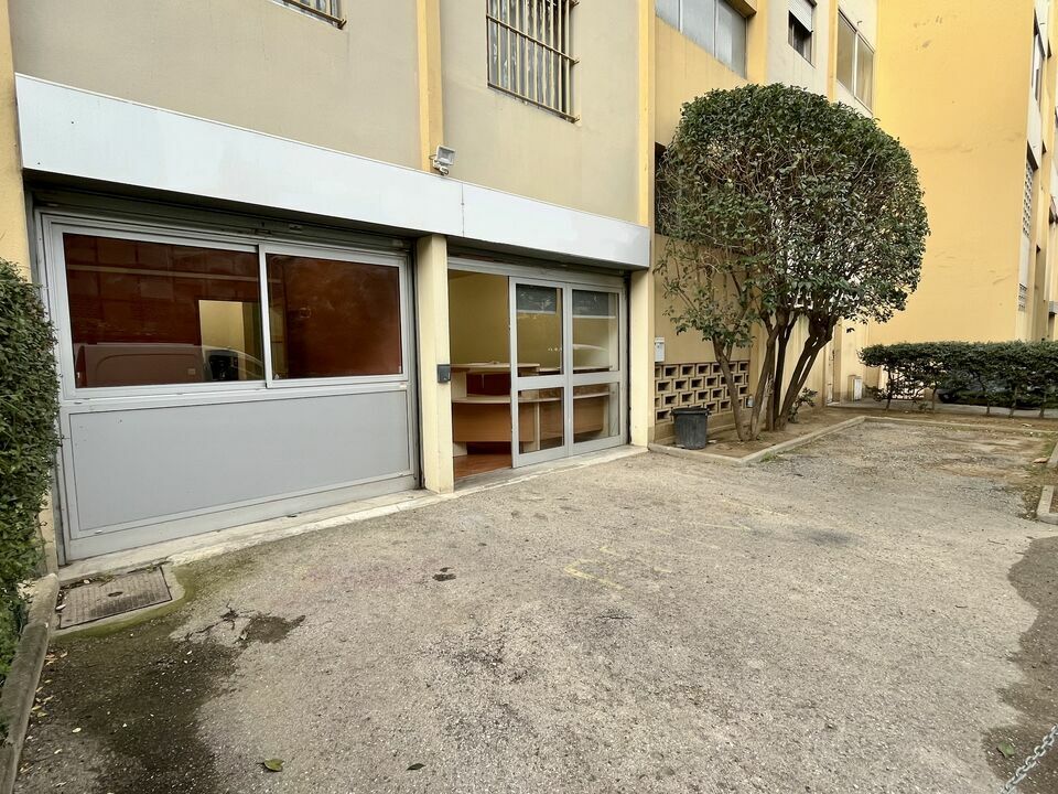 Local commercial  - 70m² - NICE