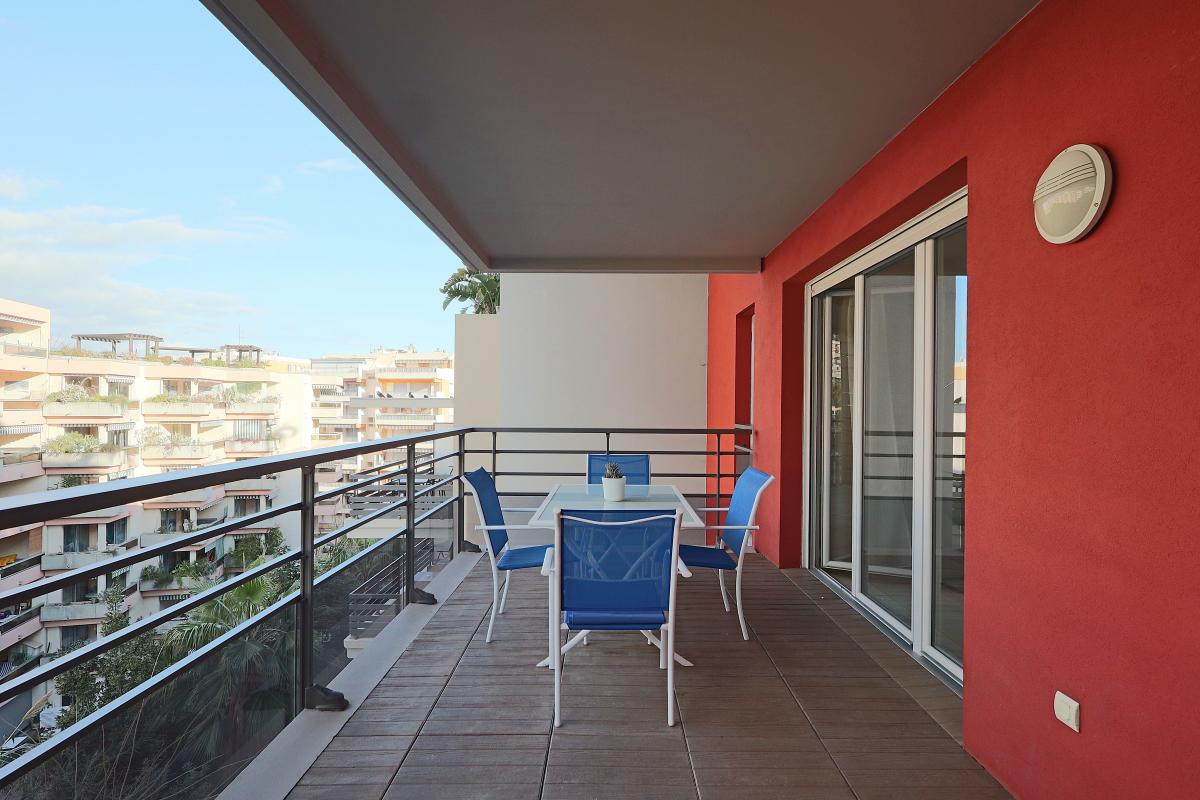 Appartement 2 pièces - Meublé  - 38m² - ROQUEBRUNE CAP MARTIN