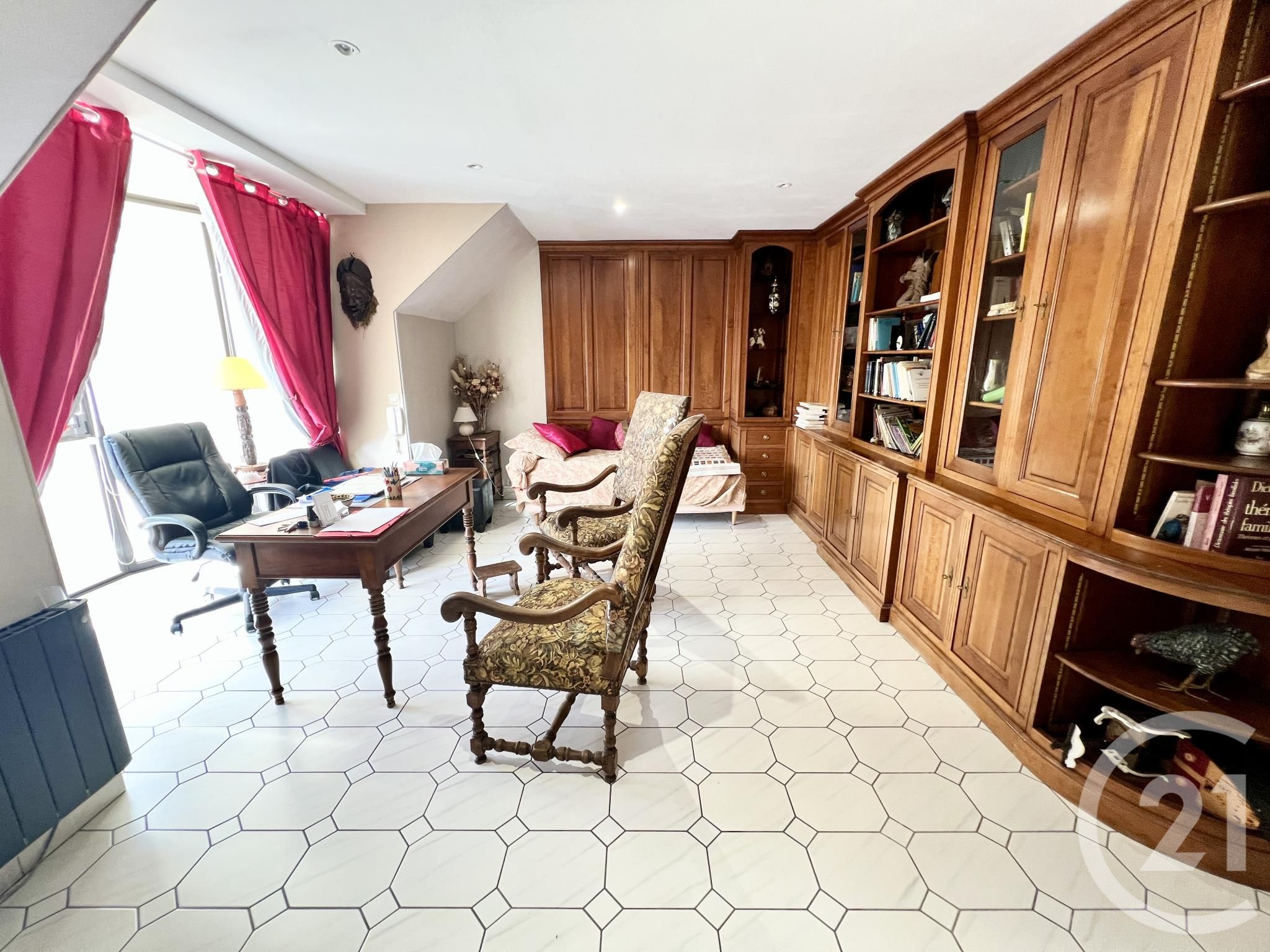 Appartement 2 pièces - 52m² - LA FERTE SOUS JOUARRE