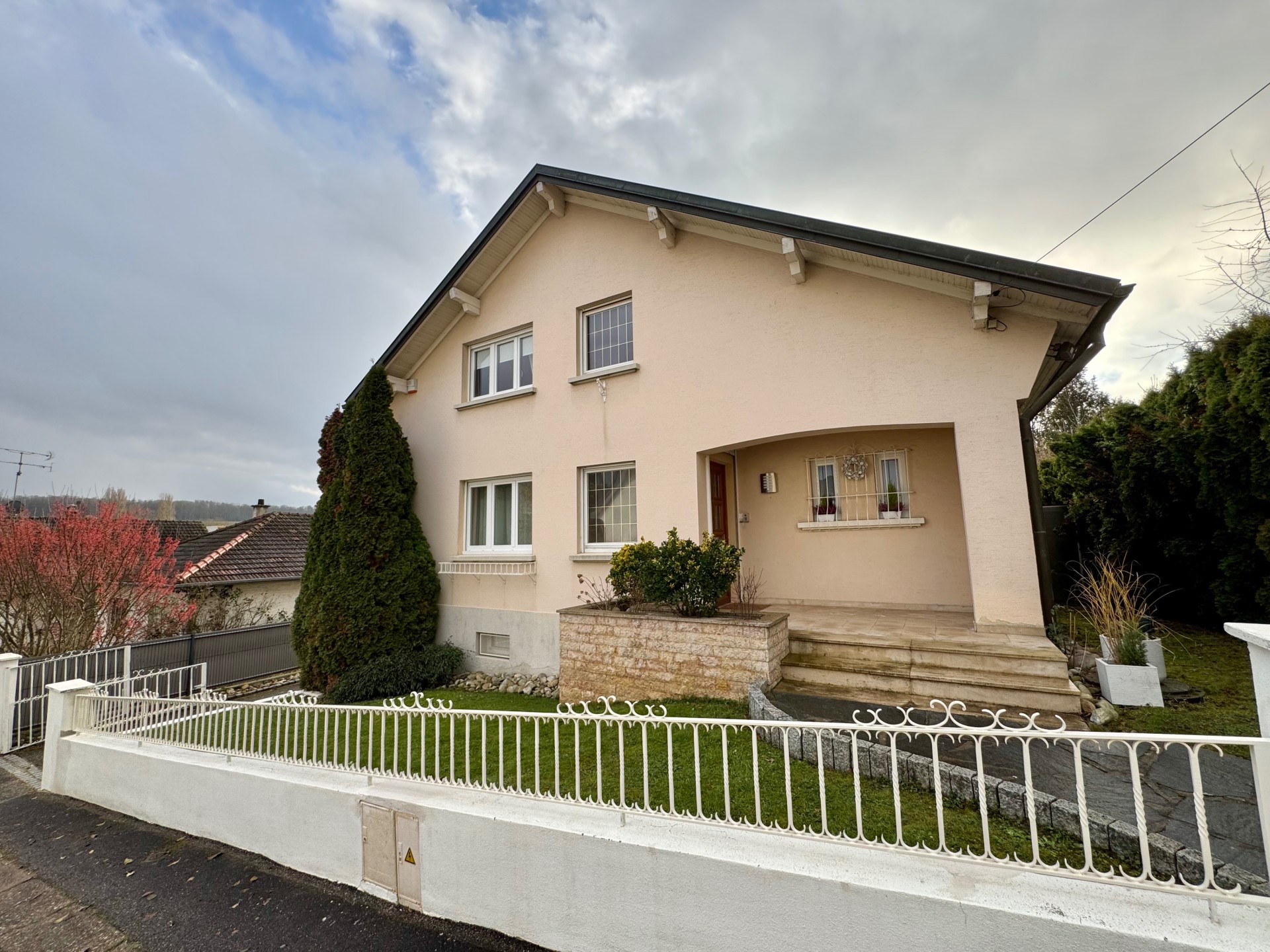 Maison 7 pièces - 165m² - ALTKIRCH