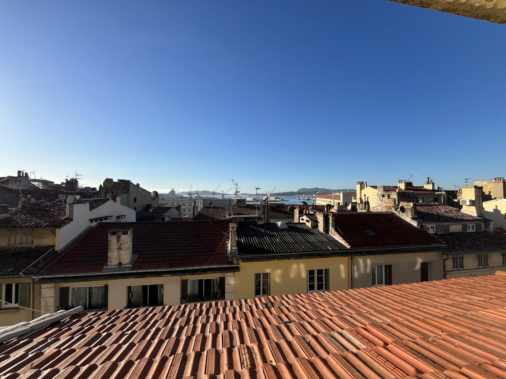 Appartement 2 pièces - 52m² - TOULON