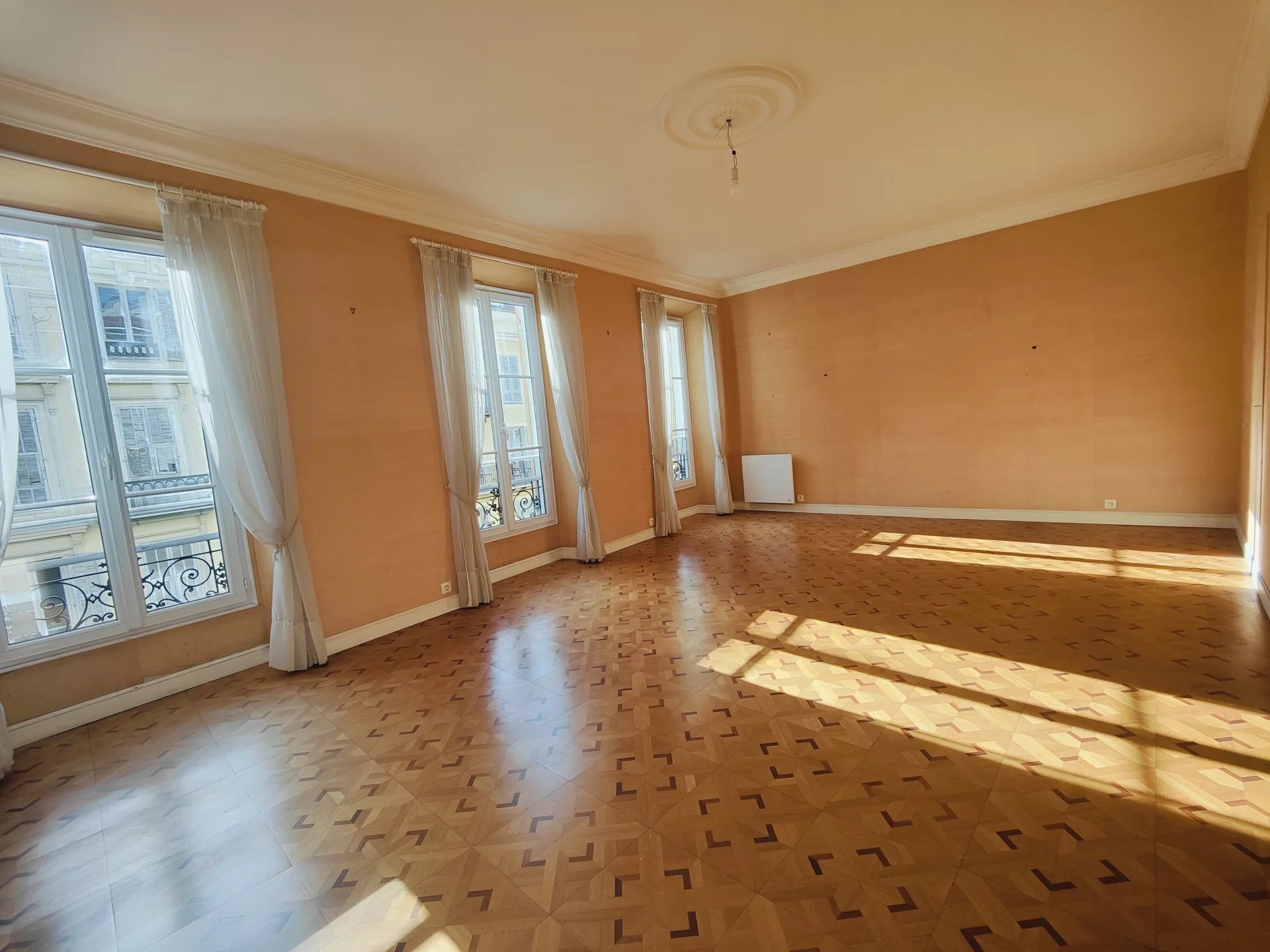 Appartement 3 pièces - 83m² - NICE