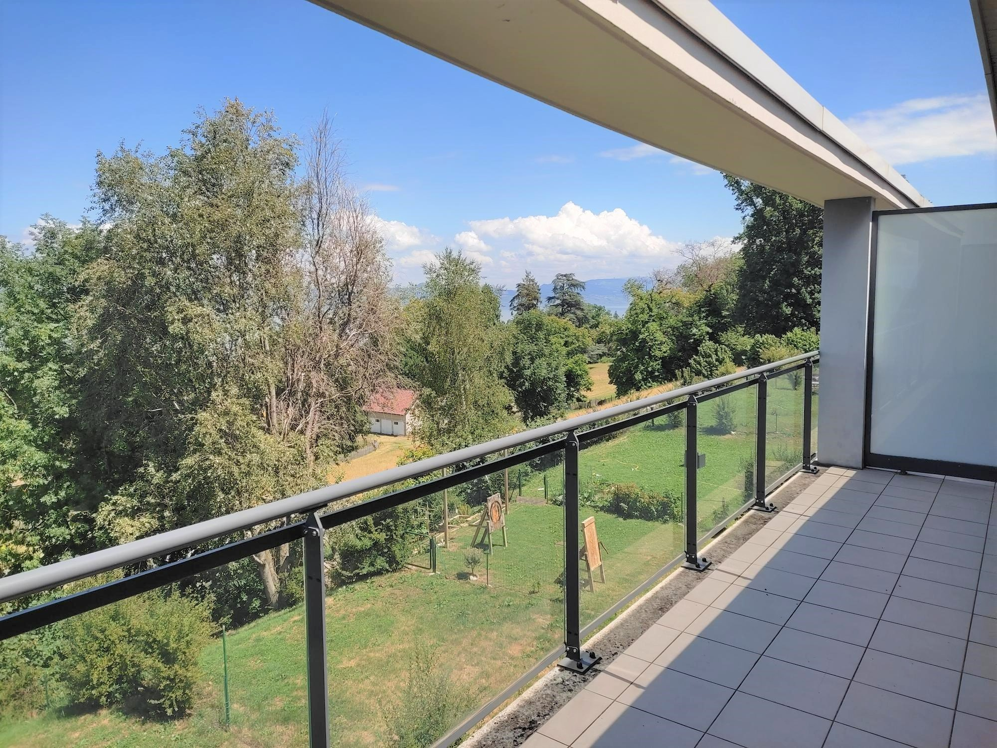 Appartement 2 pièces - 40m² - EVIAN LES BAINS