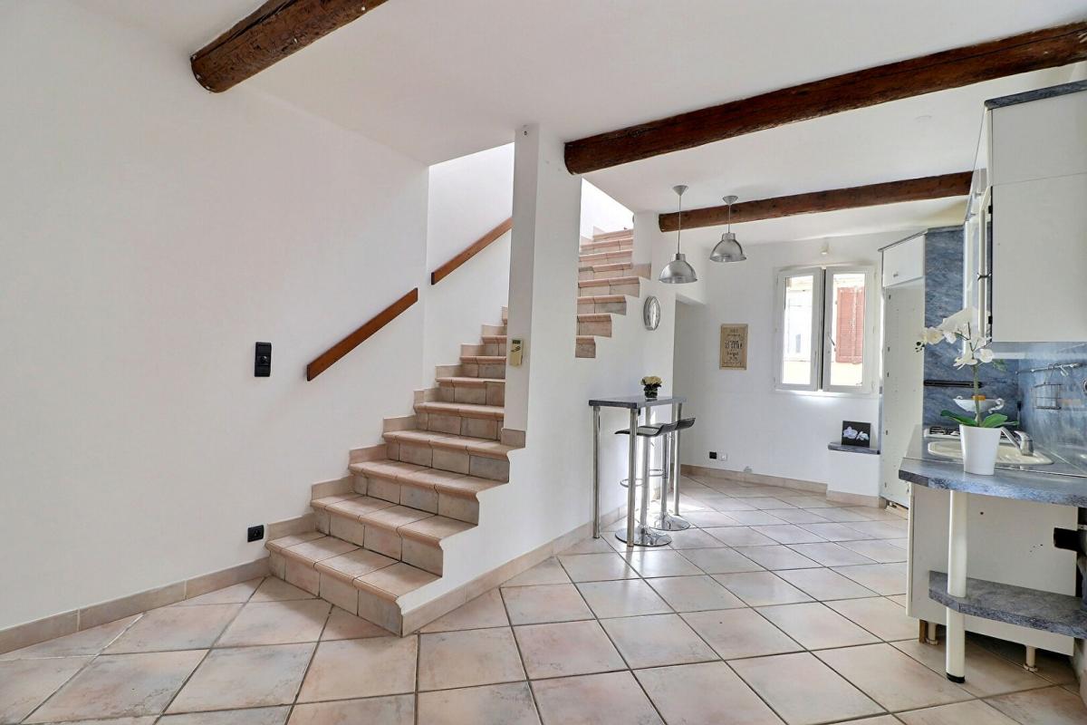 Maison 3 pièces - 60m² - LA VALENTINE - 11ème